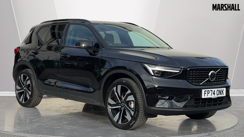 Main listing image - Volvo XC40