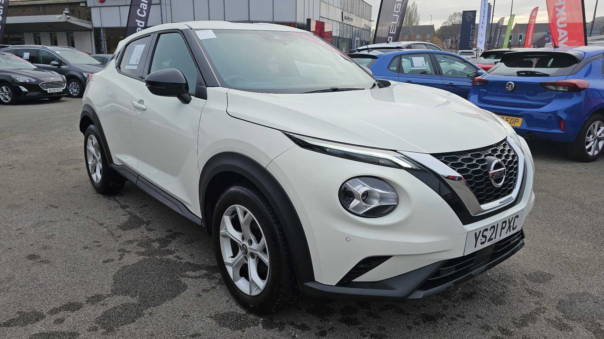 Main listing image - Nissan Juke