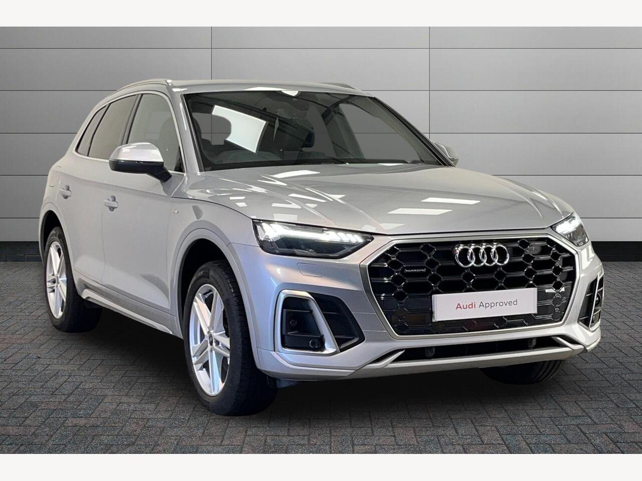 Main listing image - Audi Q5