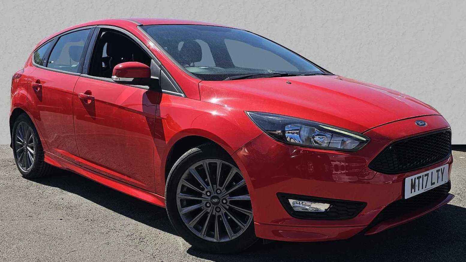 Main listing image - Ford Focus