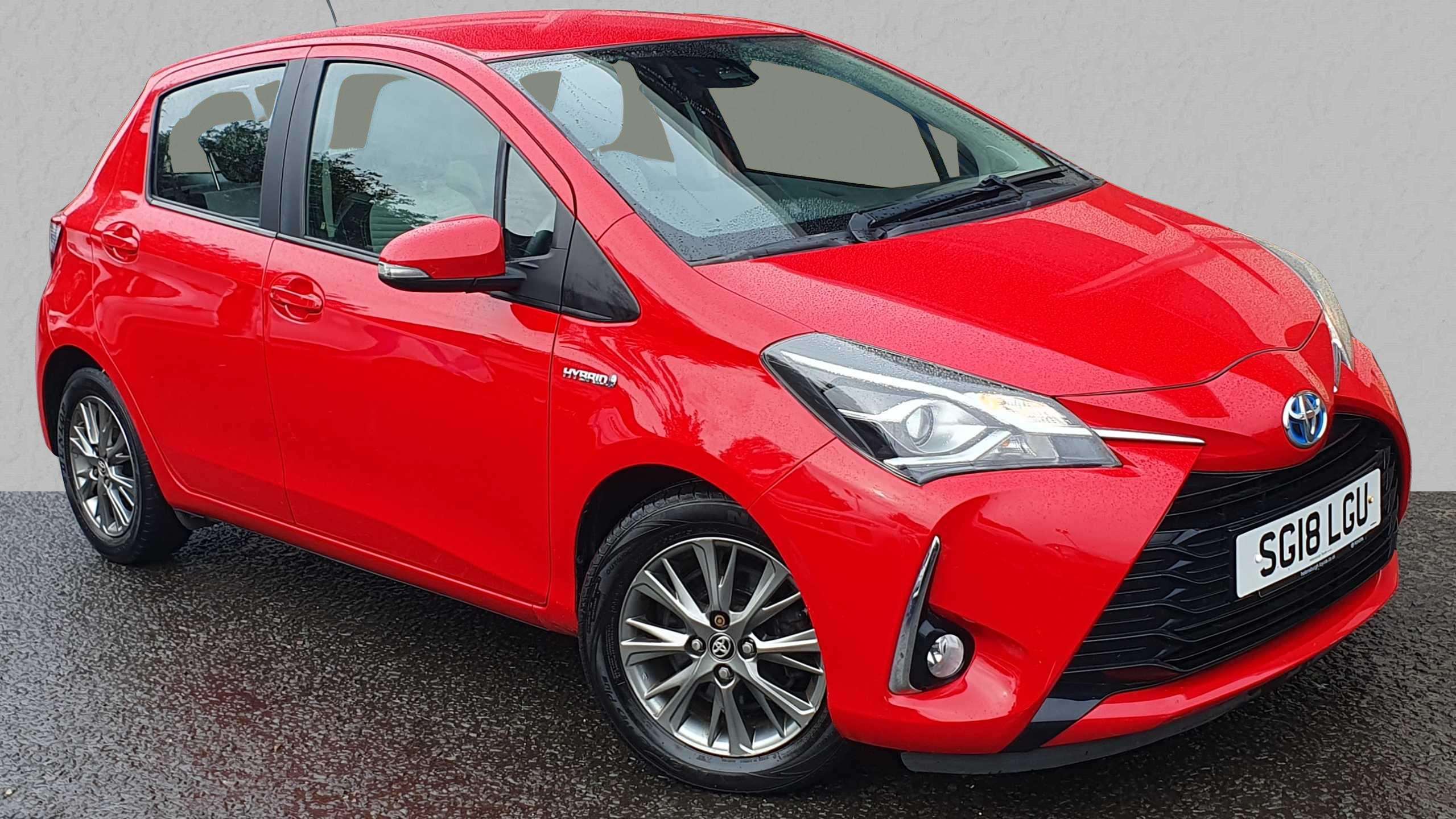 Main listing image - Toyota Yaris