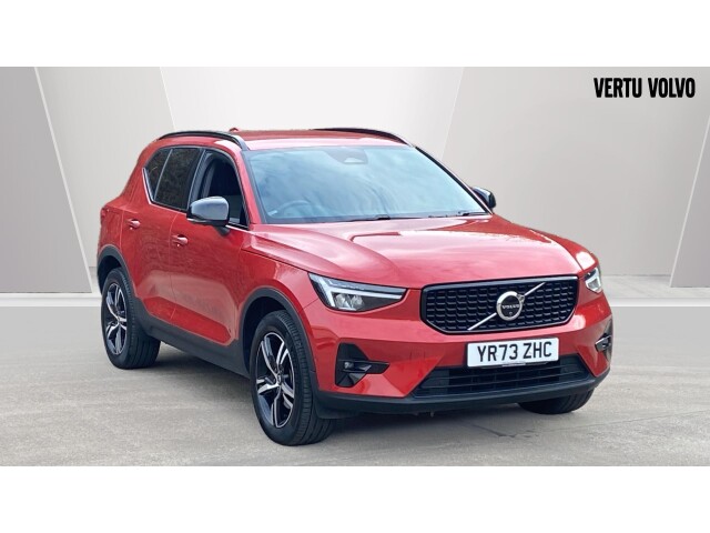 Main listing image - Volvo XC40