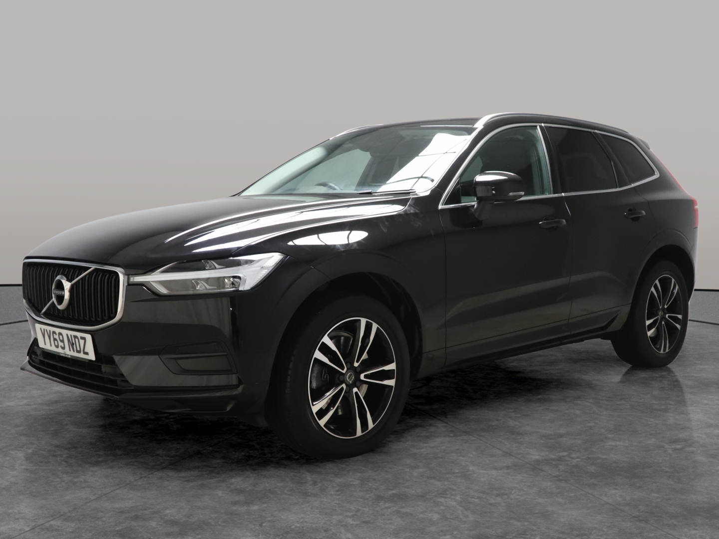 Main listing image - Volvo XC60