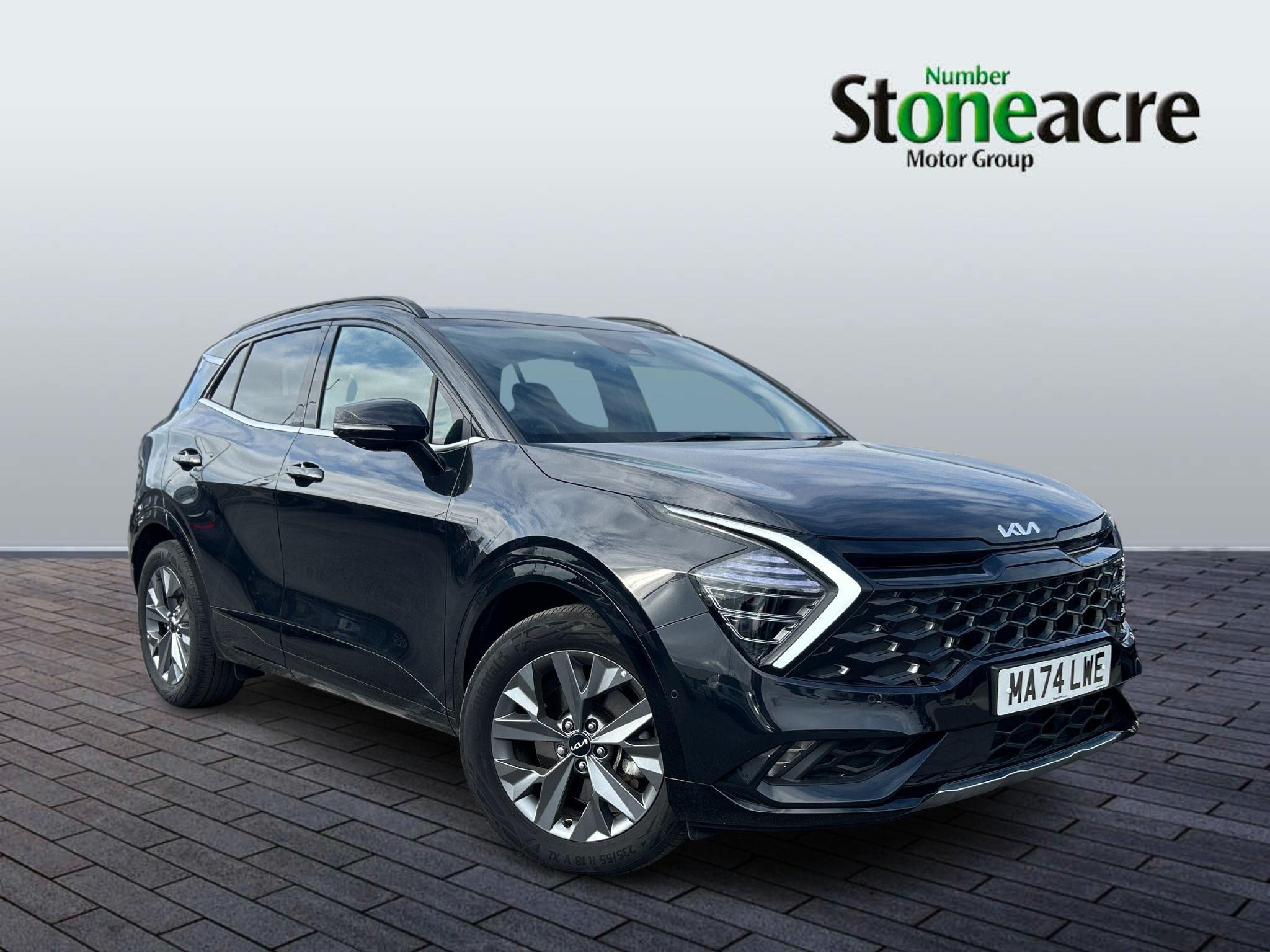 Main listing image - Kia Sportage