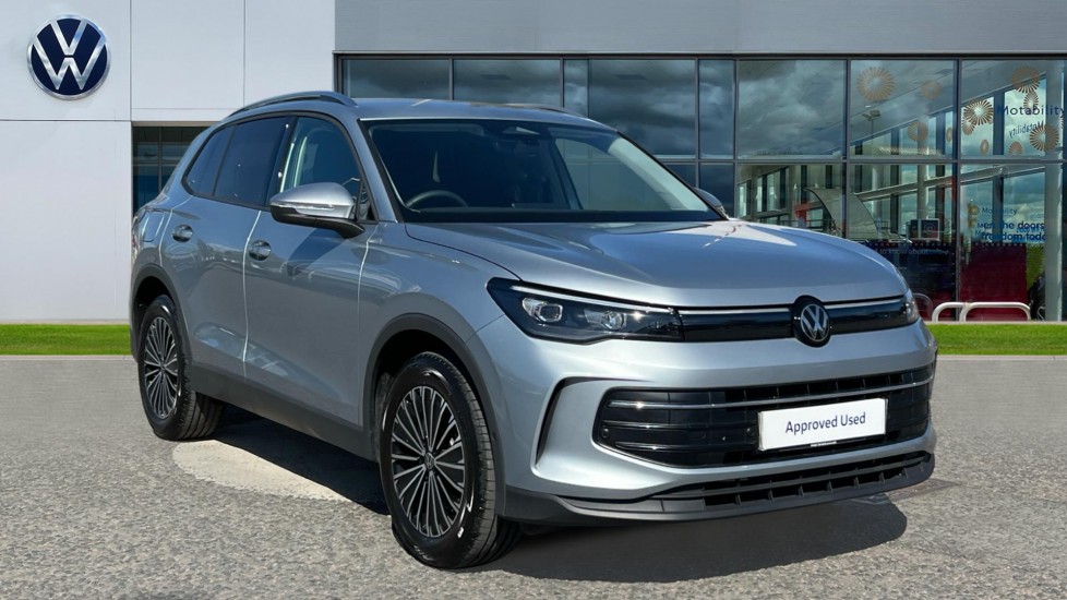 Main listing image - Volkswagen Tiguan