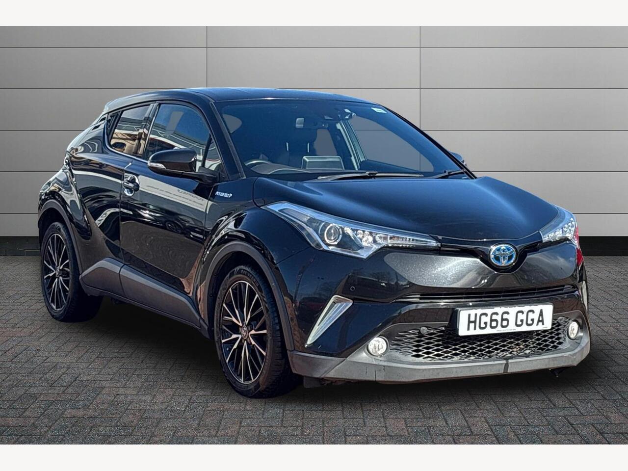 Main listing image - Toyota C-HR