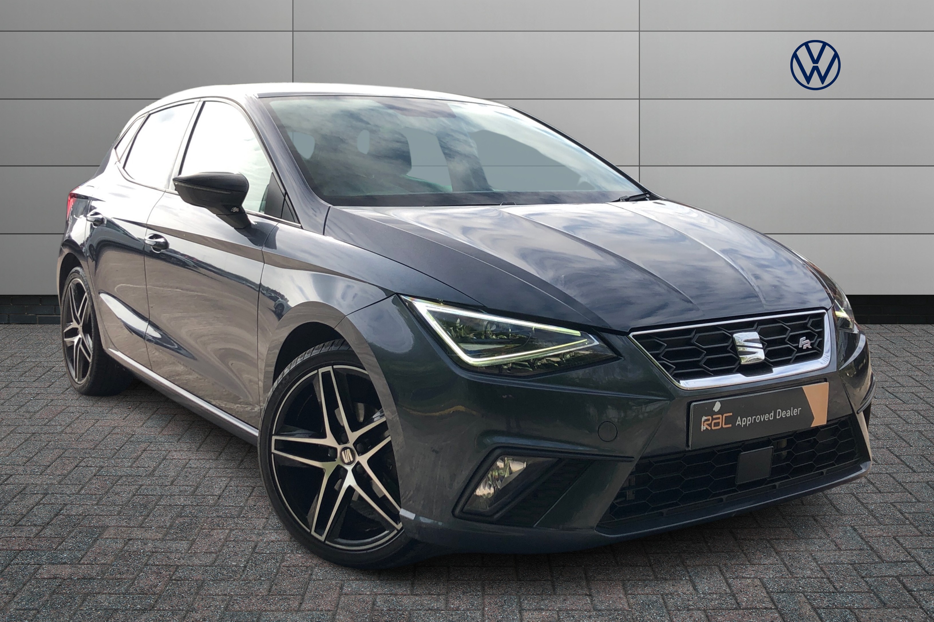 Main listing image - SEAT Ibiza