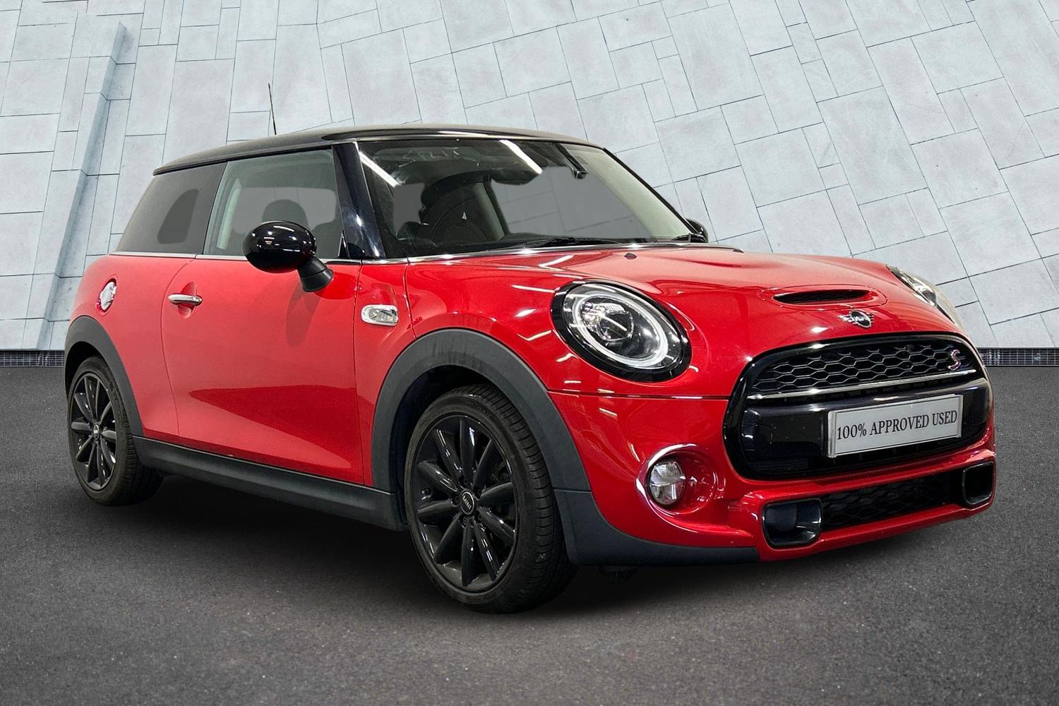 Main listing image - MINI Hatchback