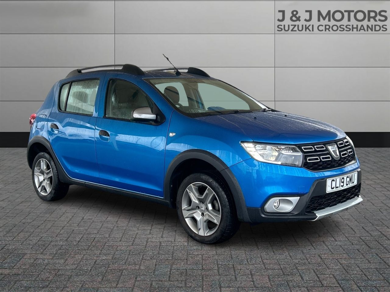 Main listing image - Dacia Sandero Stepway