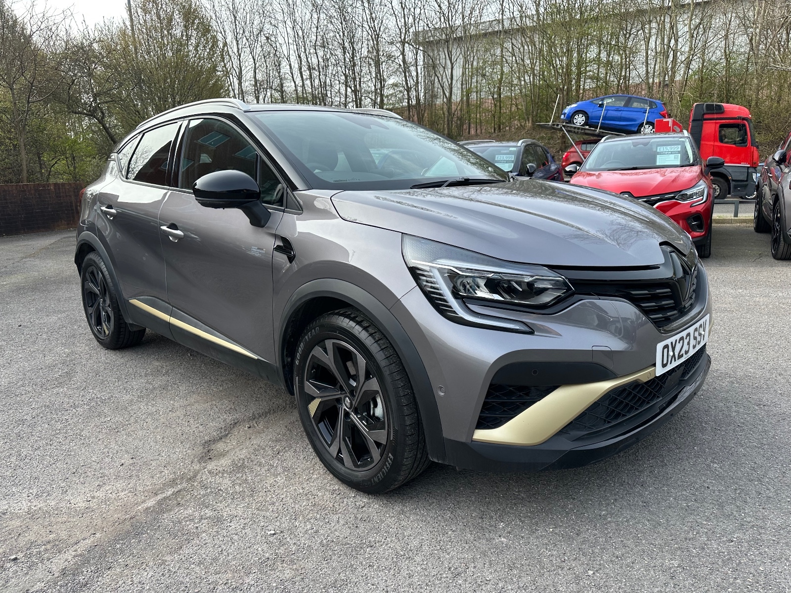 Main listing image - Renault Captur