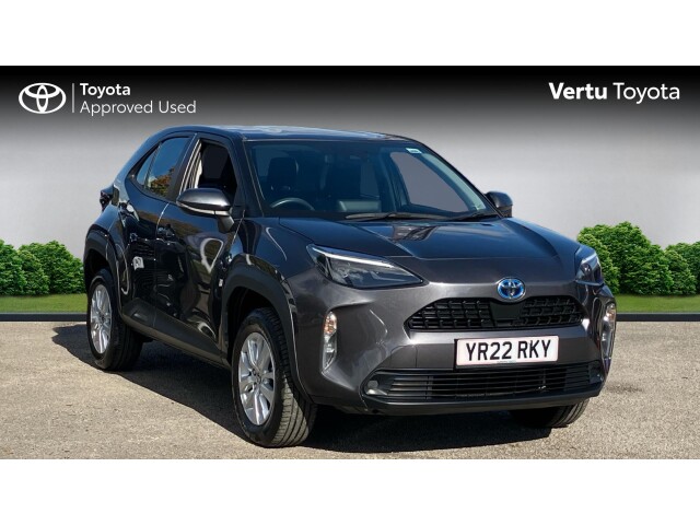 Main listing image - Toyota Yaris Cross