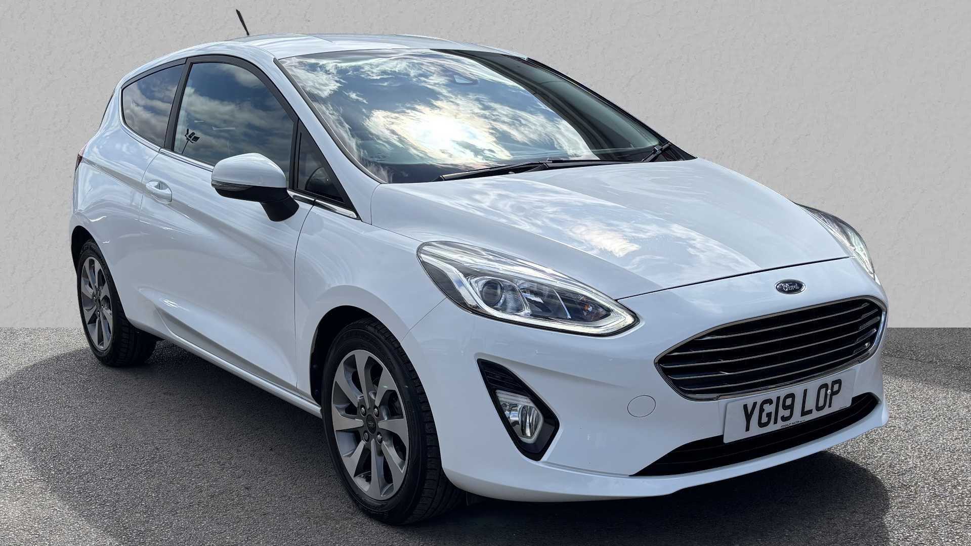 Main listing image - Ford Fiesta
