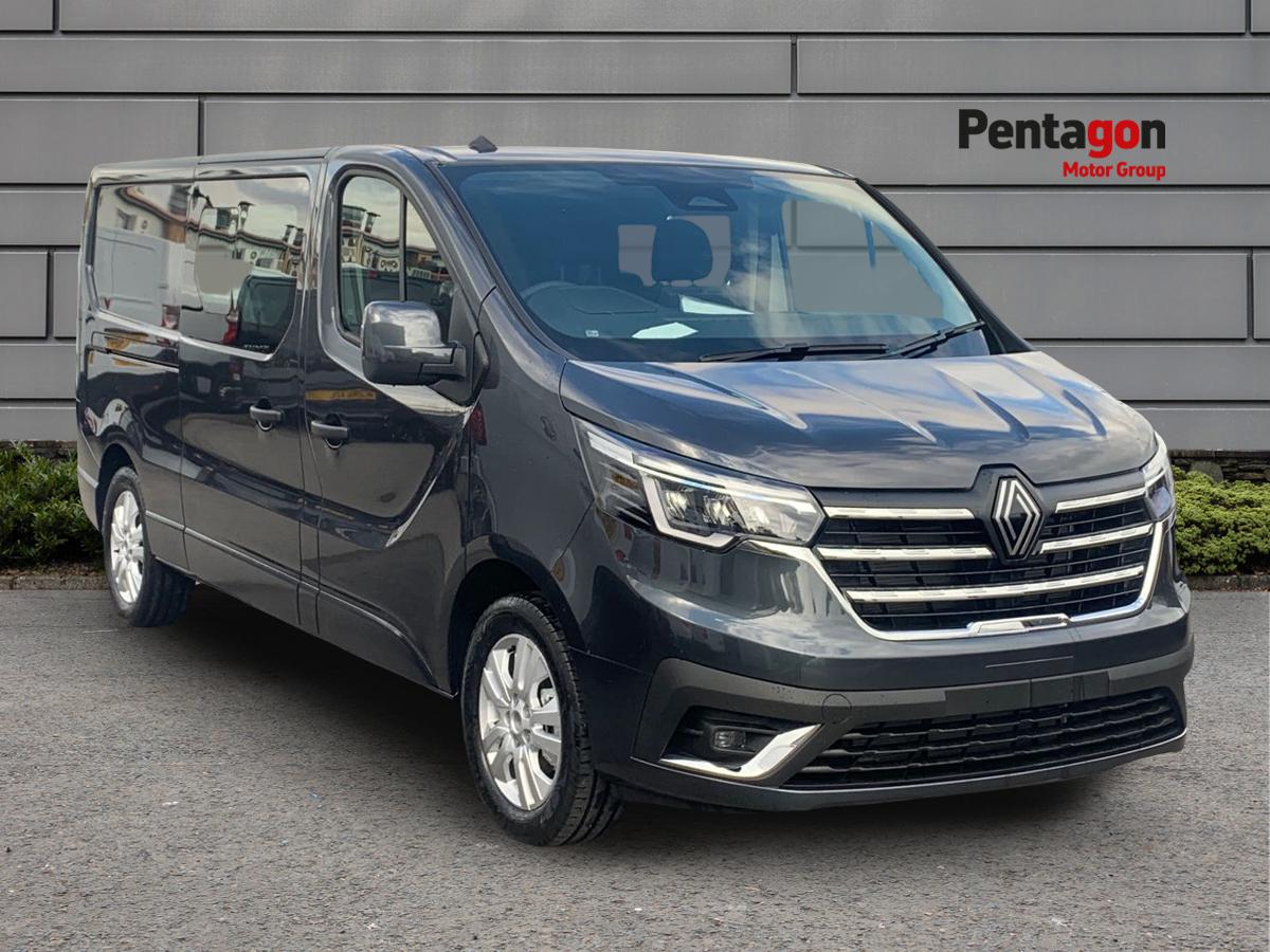 Main listing image - Renault Trafic