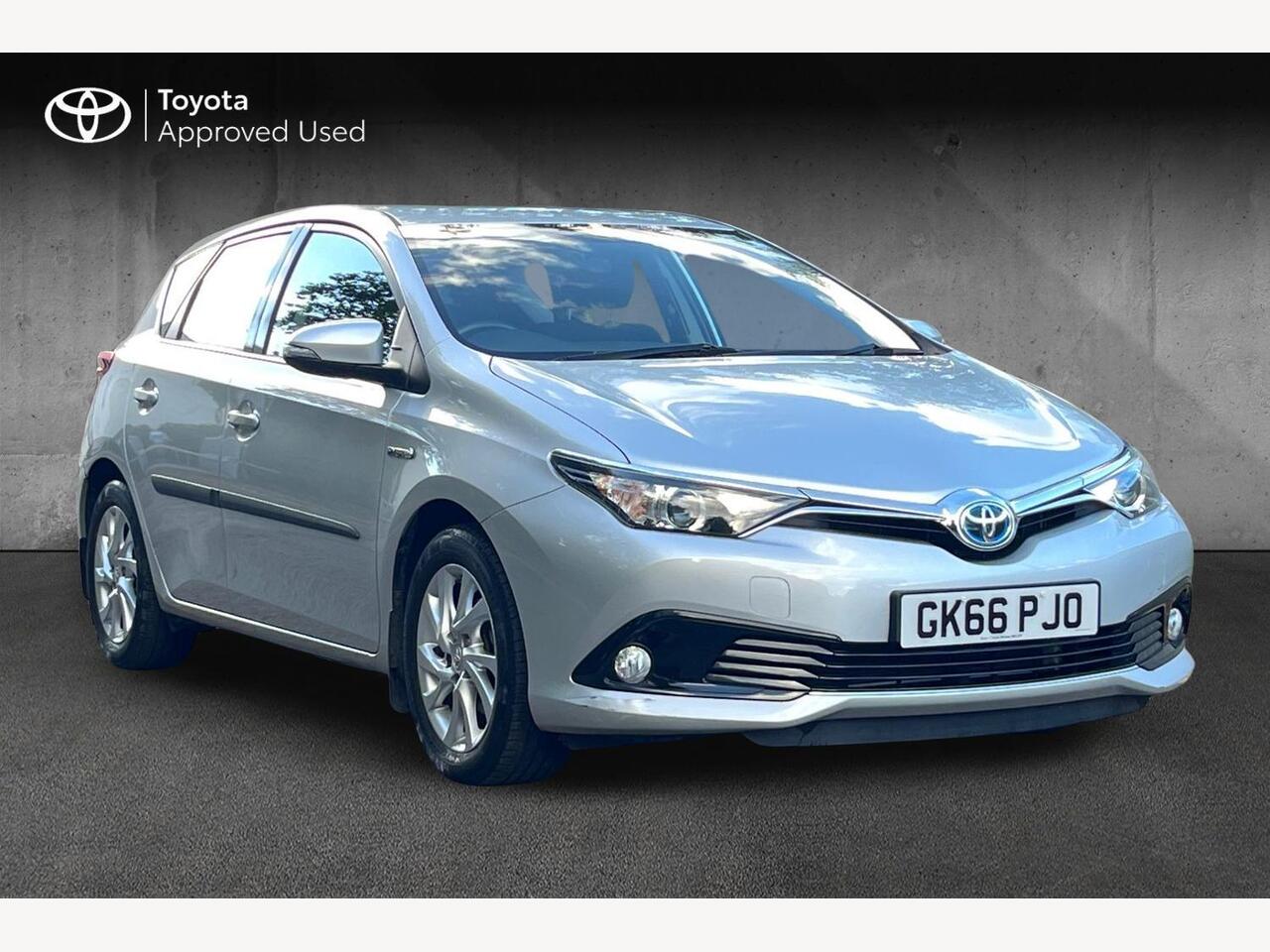 Main listing image - Toyota Auris