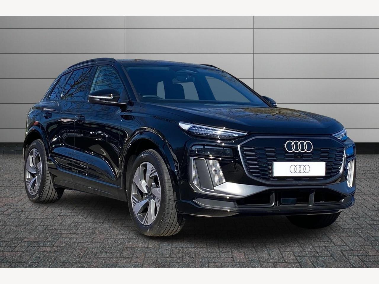 Main listing image - Audi Q6 e-tron