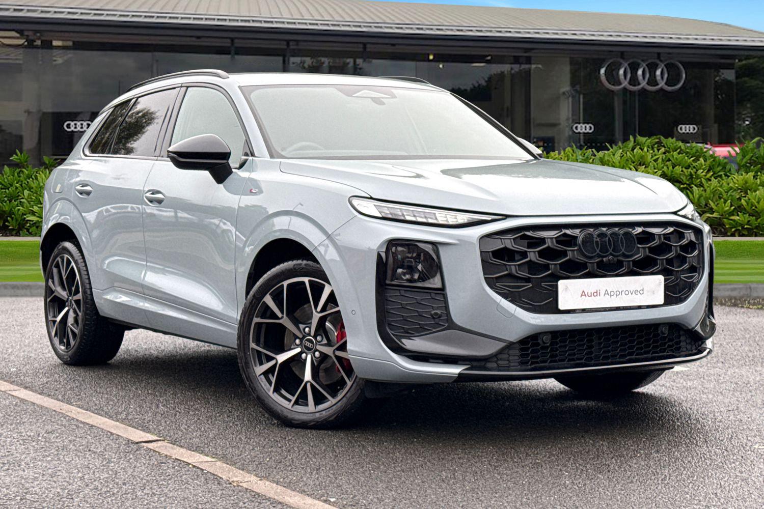 Main listing image - Audi Q3