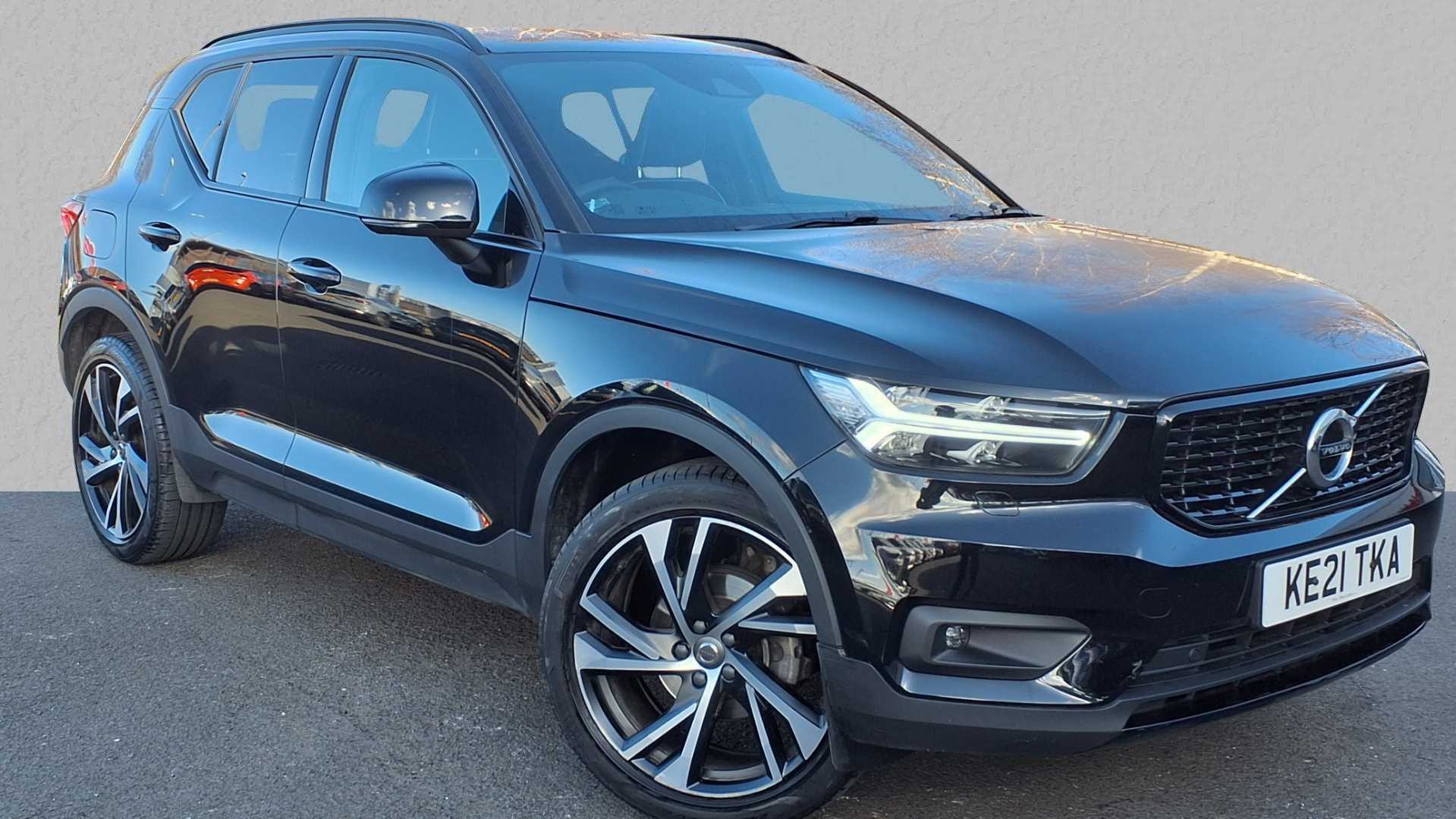 Main listing image - Volvo XC40