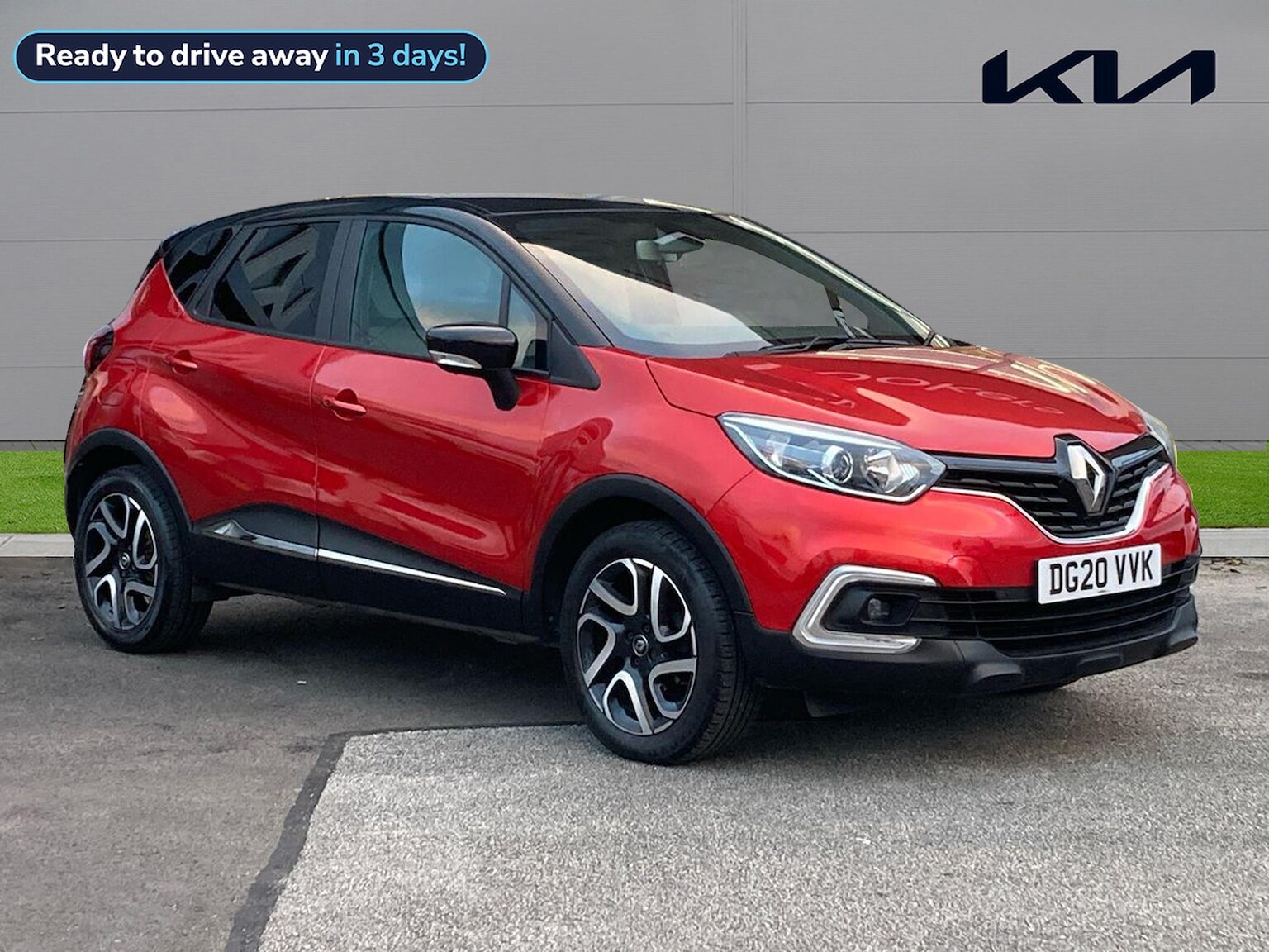 Main listing image - Renault Captur