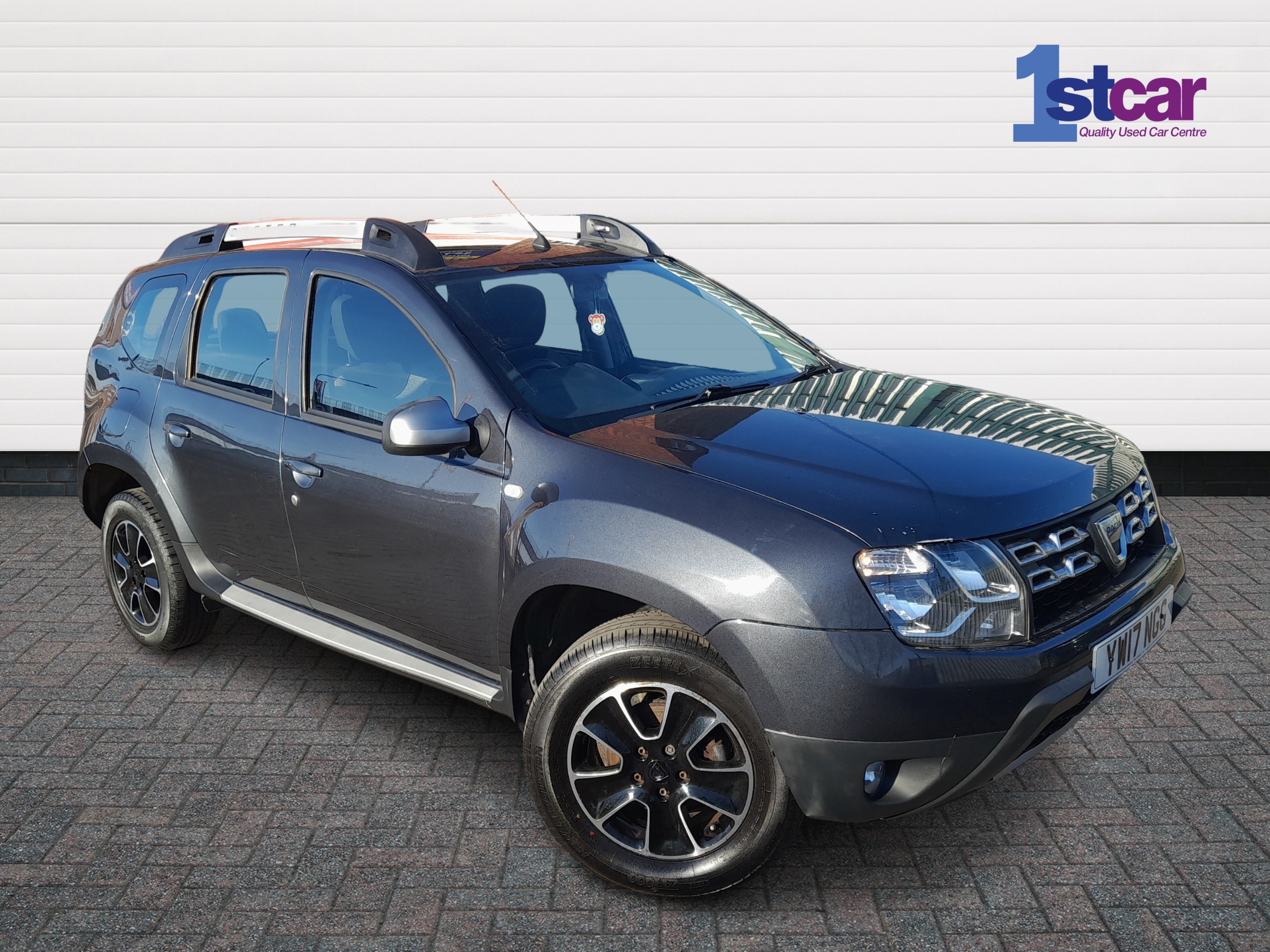 Main listing image - Dacia Duster