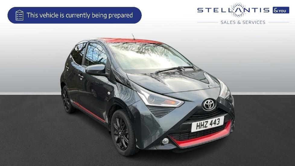 Main listing image - Toyota Aygo