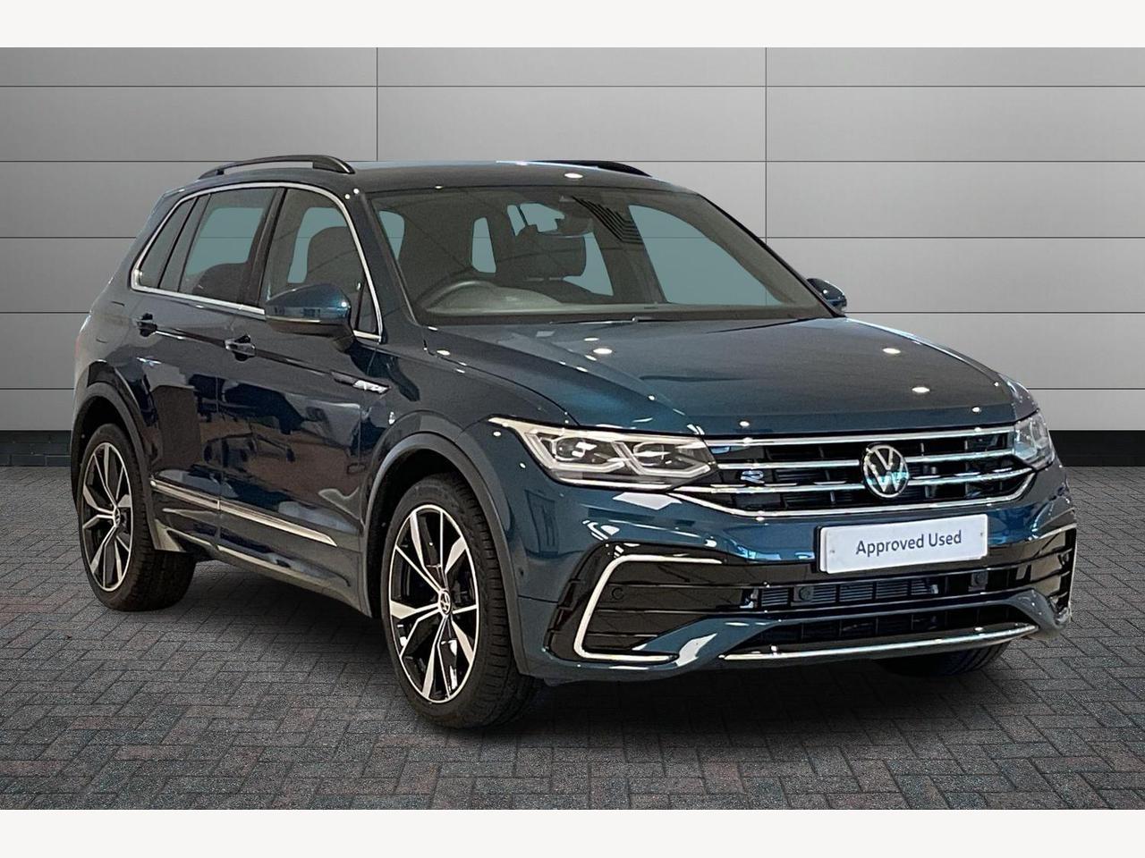 Main listing image - Volkswagen Tiguan