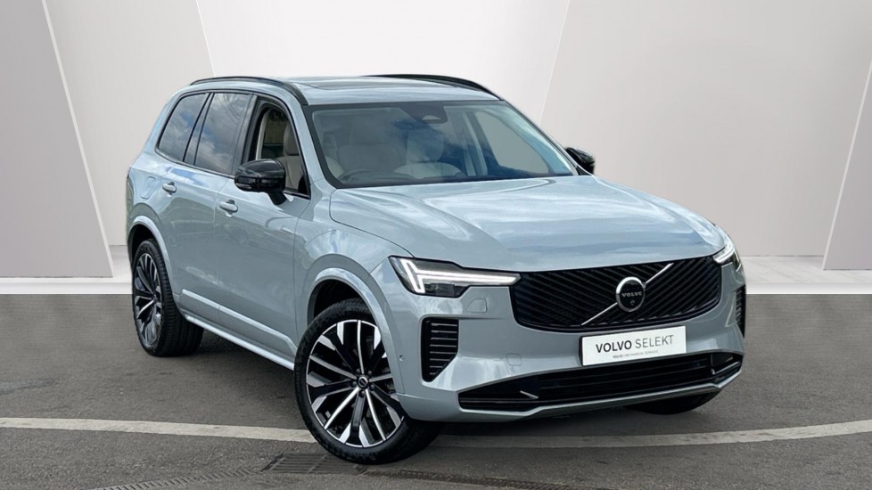 Main listing image - Volvo XC90