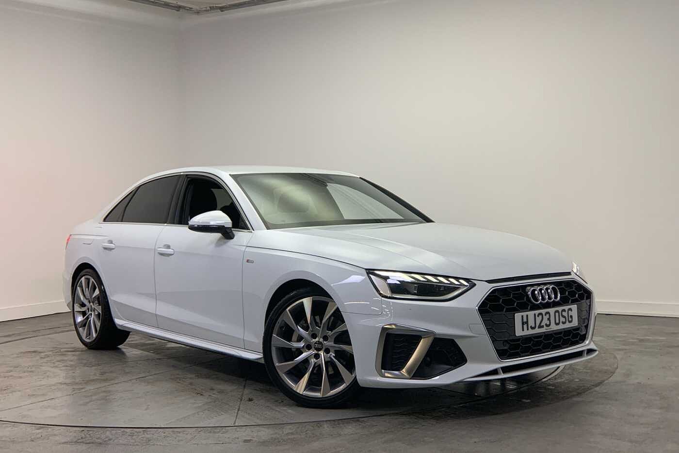 Main listing image - Audi A4