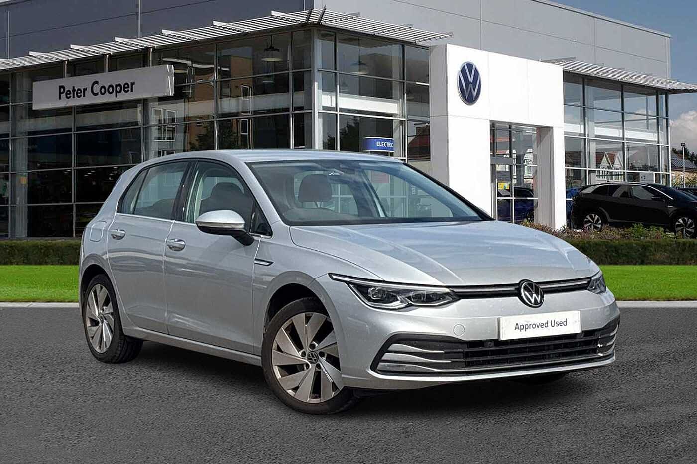 Main listing image - Volkswagen Golf