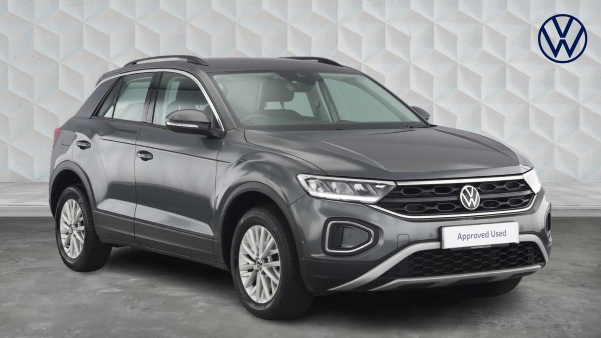 Main listing image - Volkswagen T-Roc