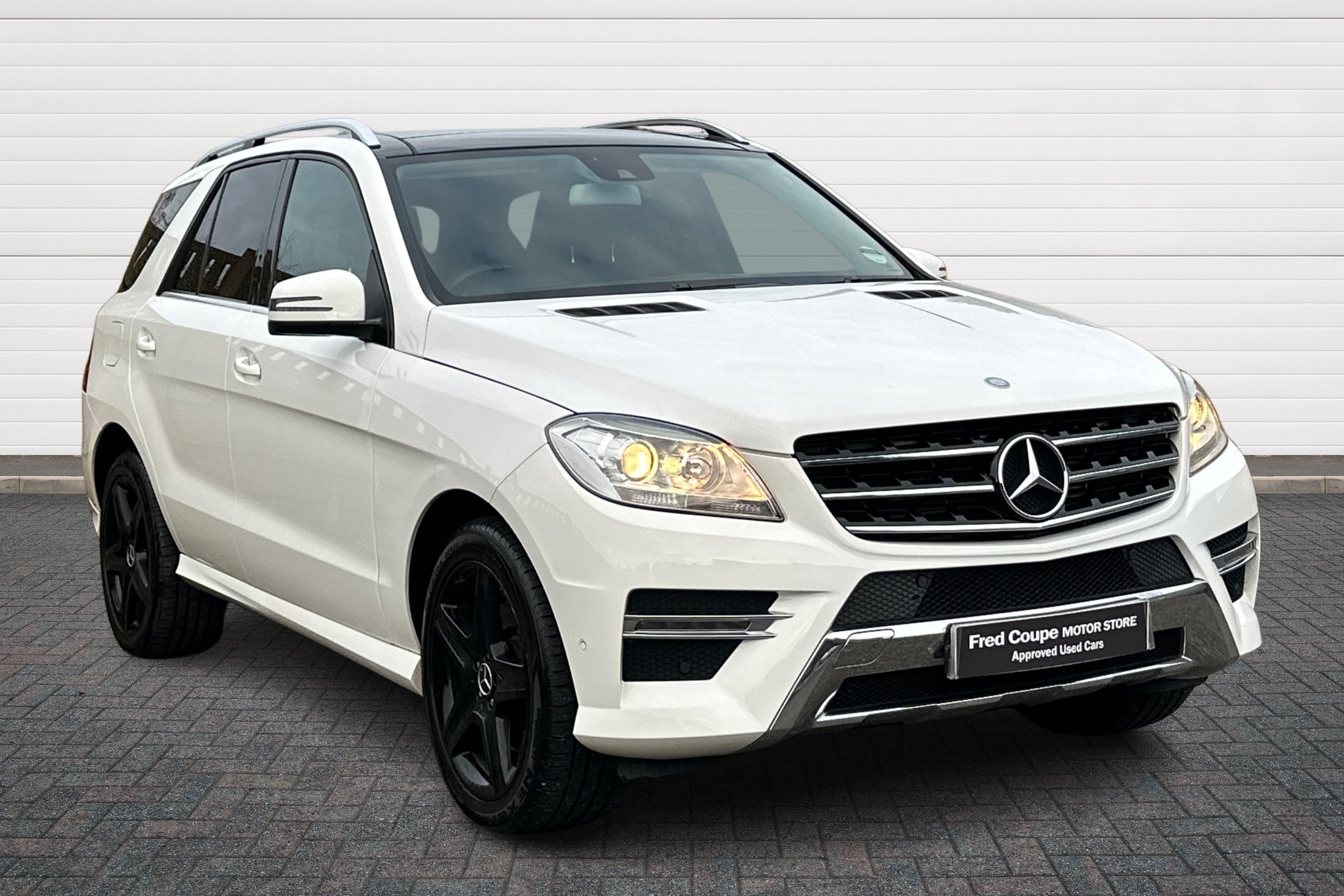 Main listing image - Mercedes-Benz M-Class