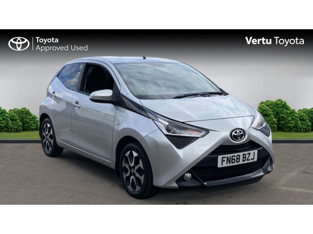 Main listing image - Toyota Aygo
