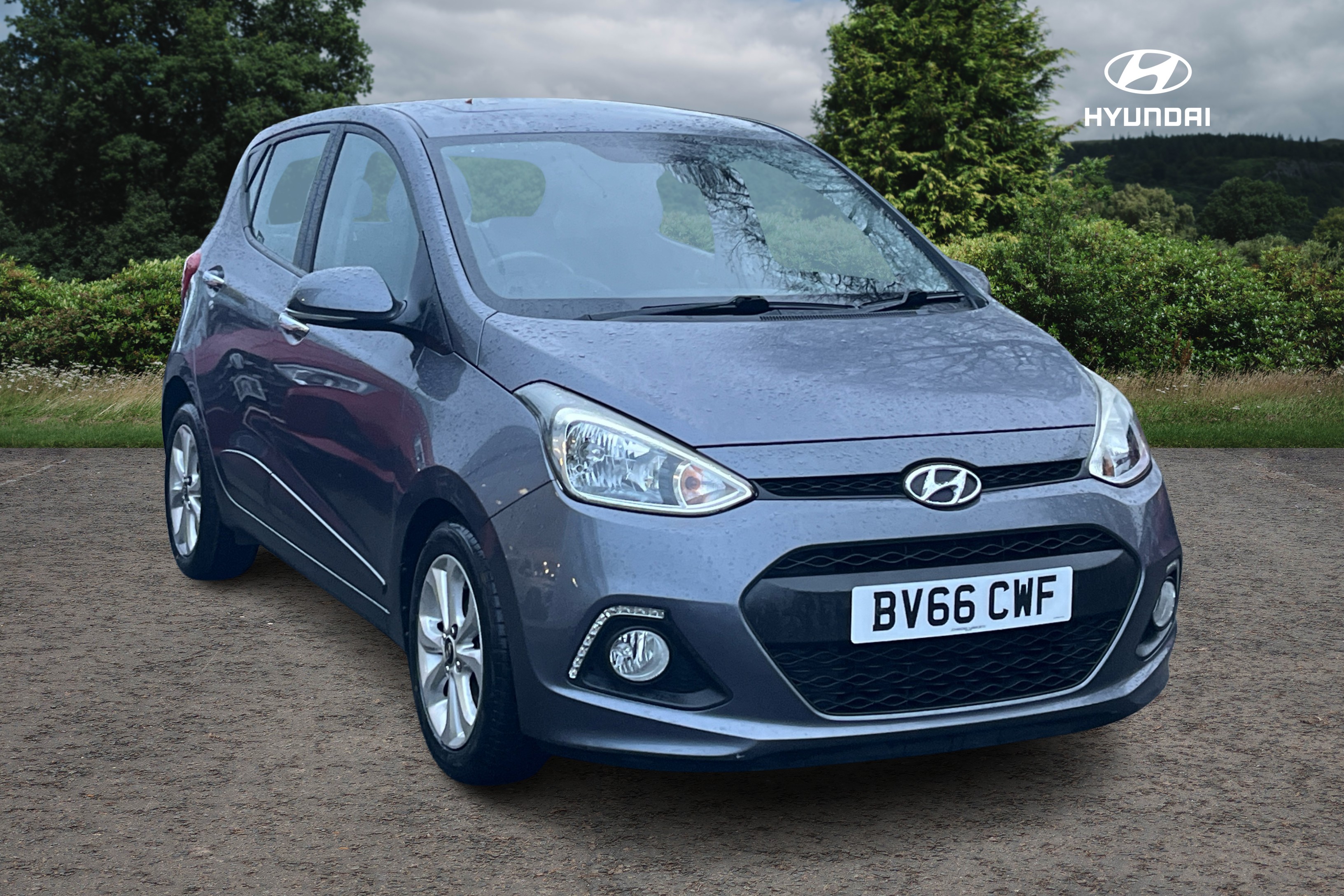 Main listing image - Hyundai i10
