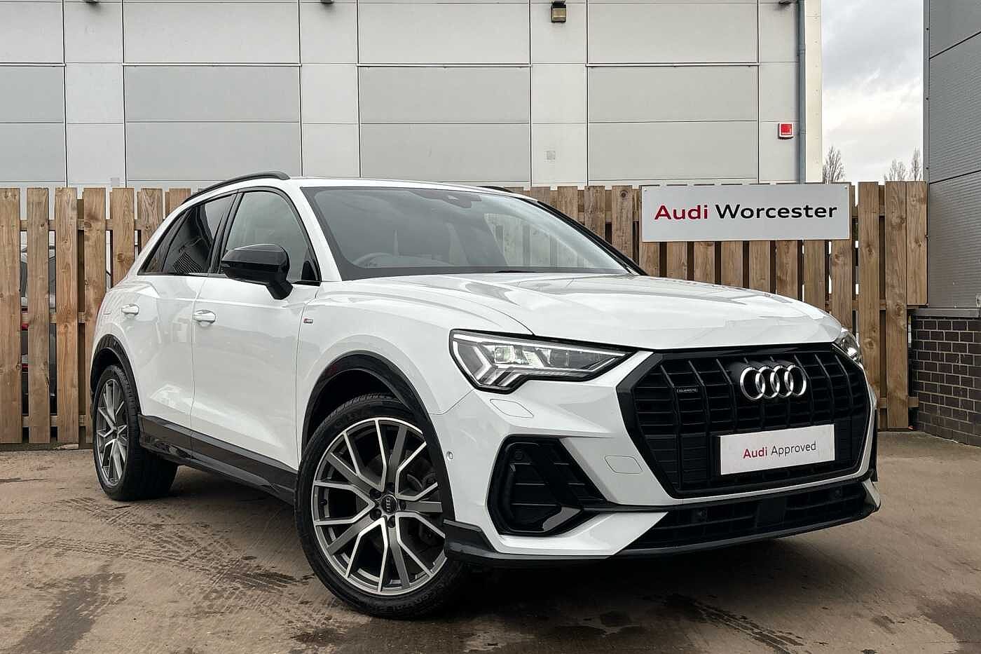 Main listing image - Audi Q3