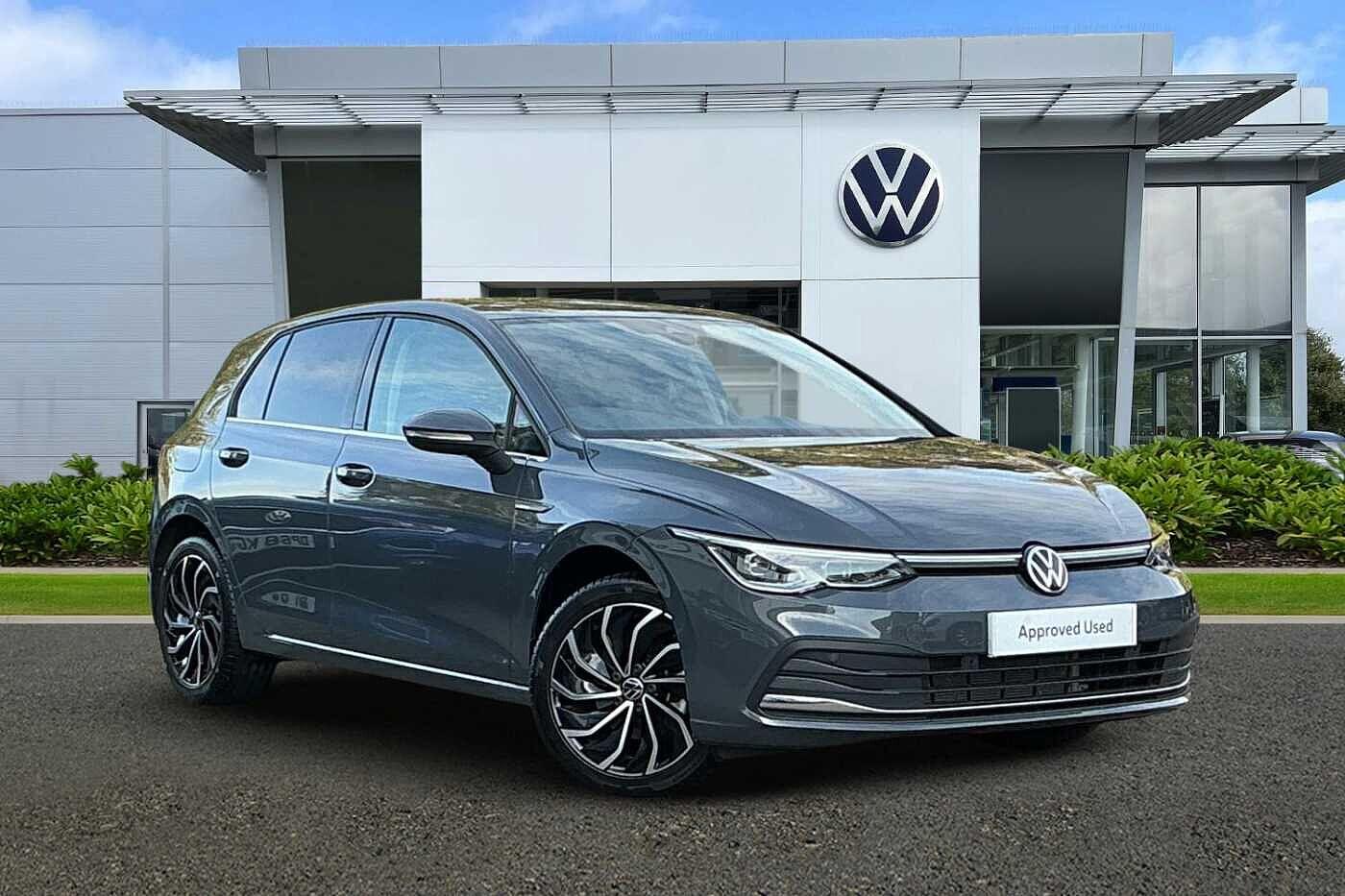 Main listing image - Volkswagen Golf