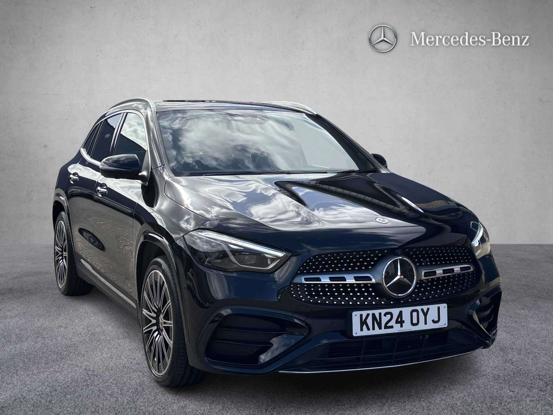Main listing image - Mercedes-Benz GLA