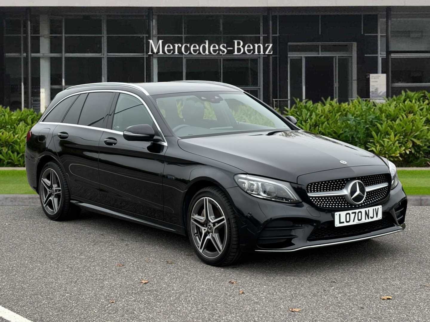 Main listing image - Mercedes-Benz C-Class Estate