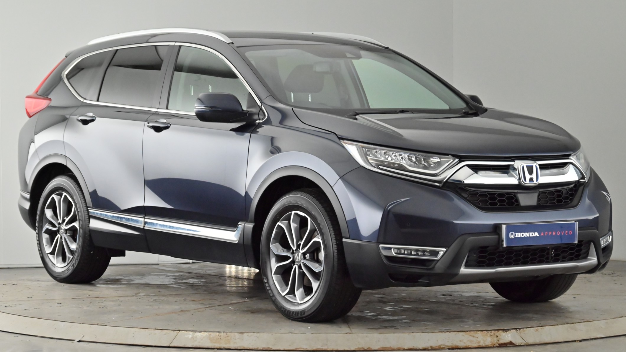 Main listing image - Honda CR-V