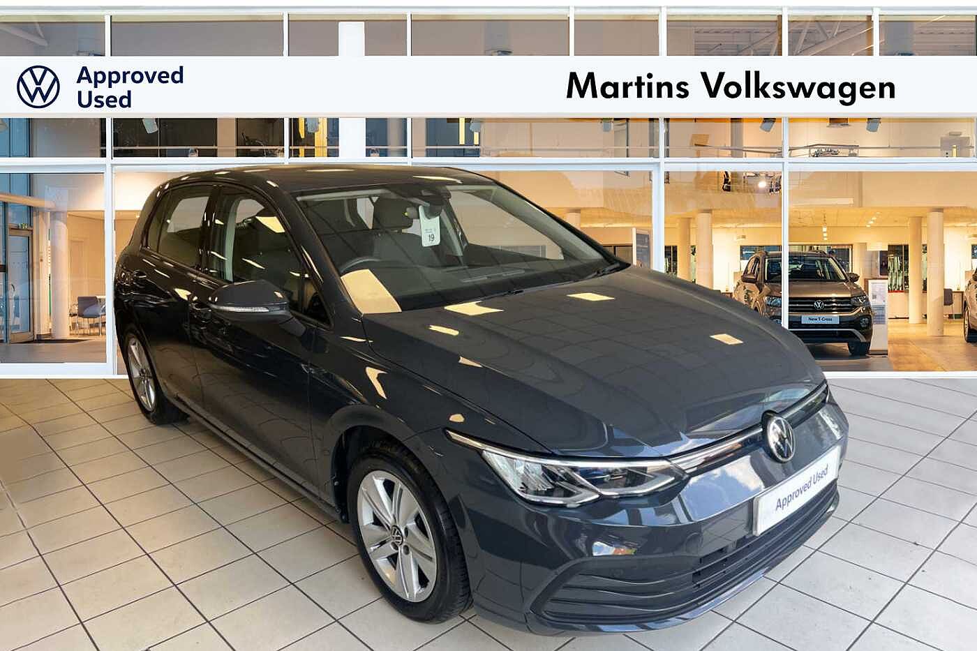 Main listing image - Volkswagen Golf