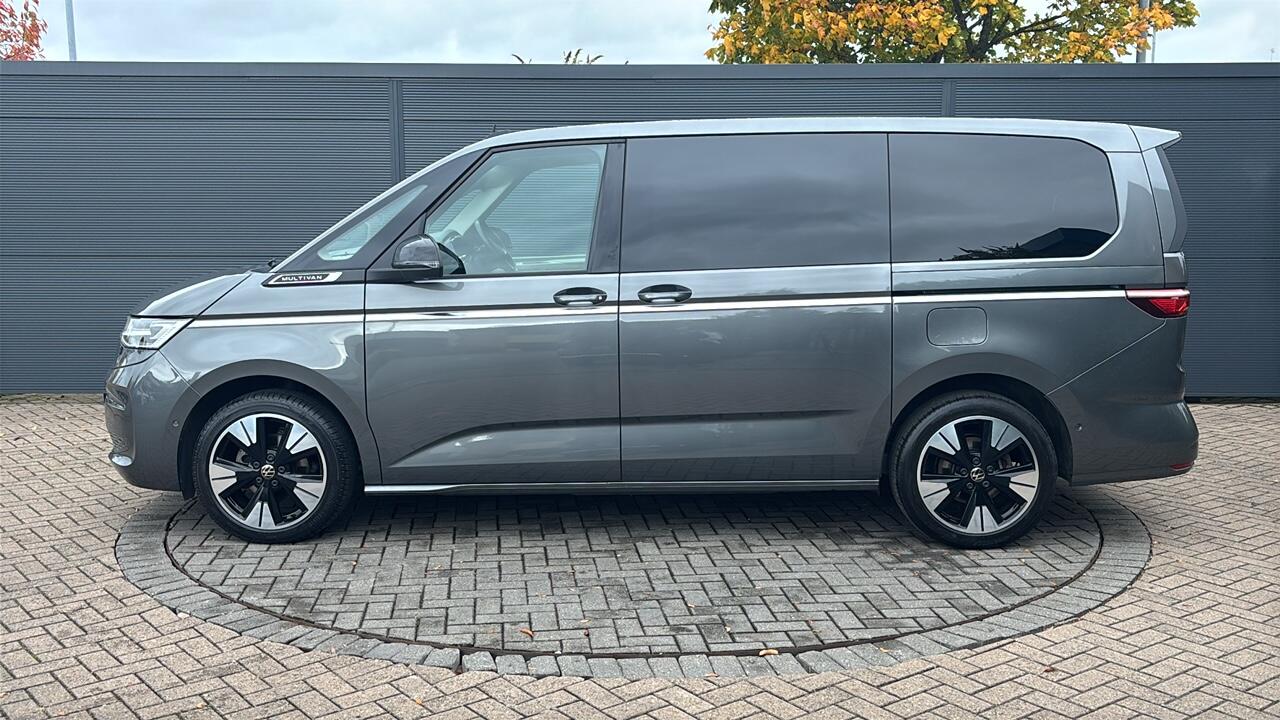 Main listing image - Volkswagen Multivan