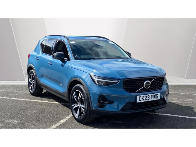 Main listing image - Volvo XC40