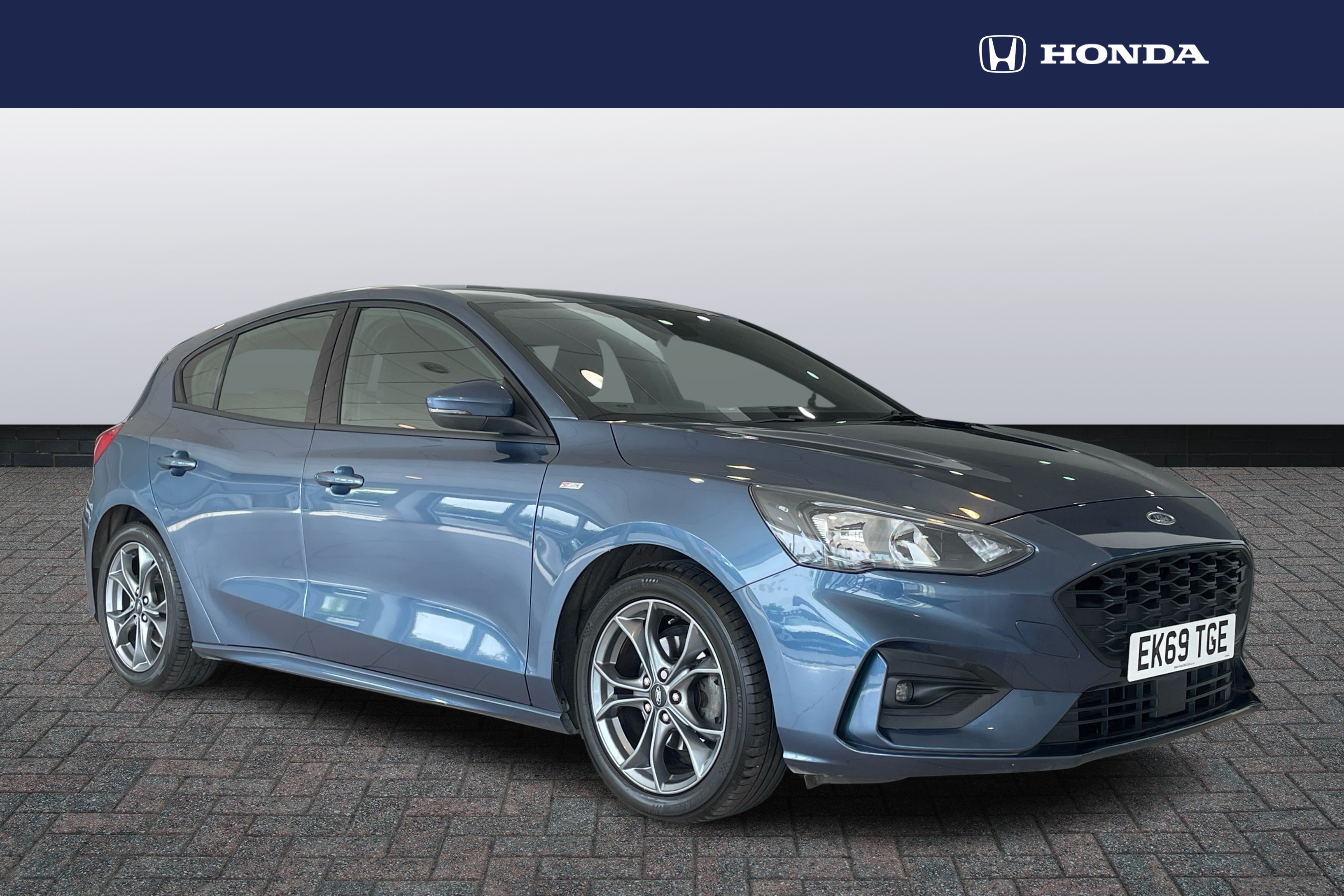 Main listing image - Ford Focus