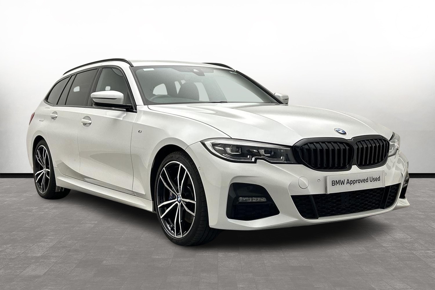 Main listing image - BMW 3 Series Touring
