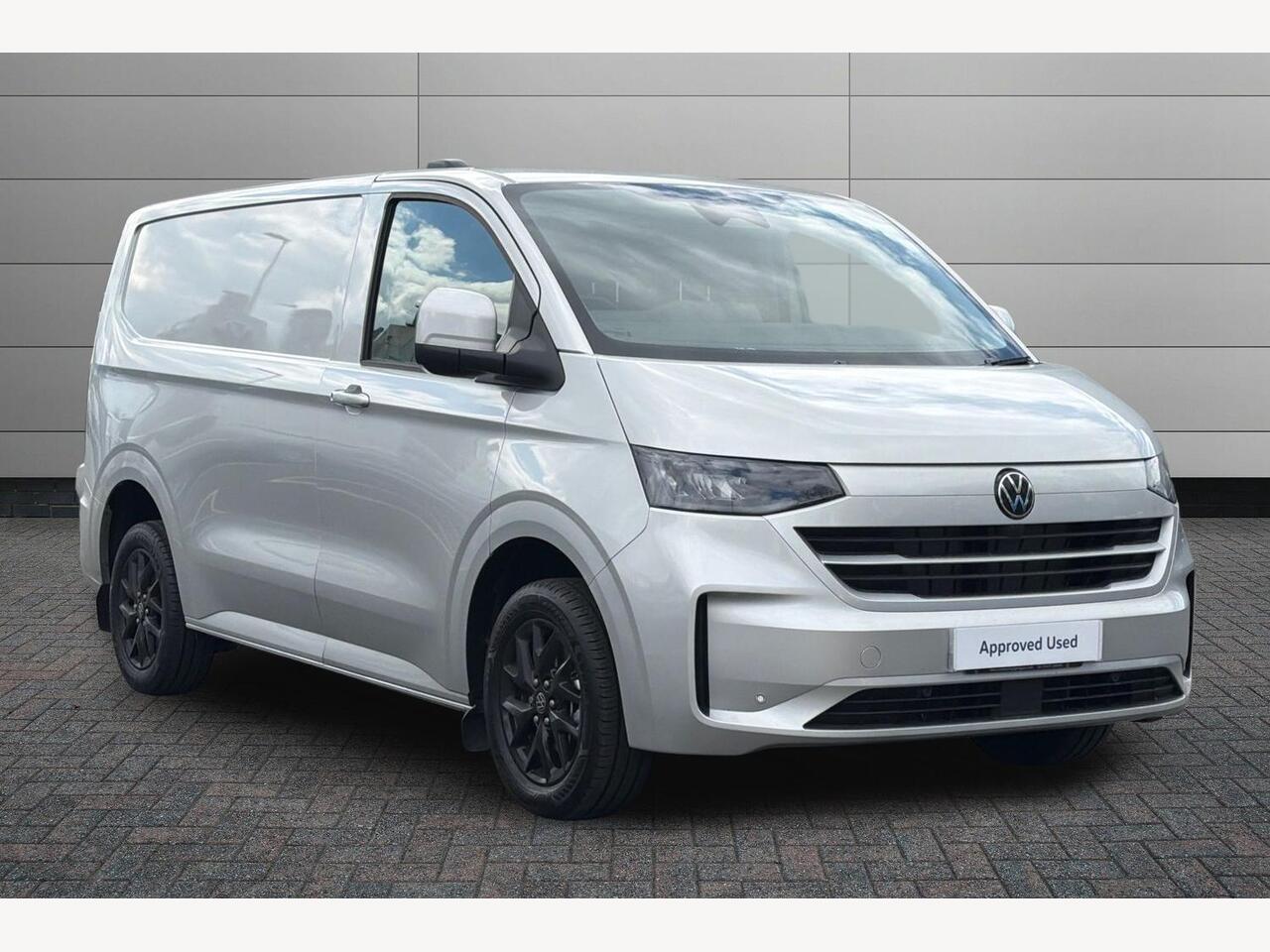 Main listing image - Volkswagen Transporter