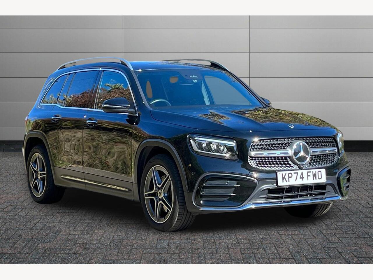 Main listing image - Mercedes-Benz GLB