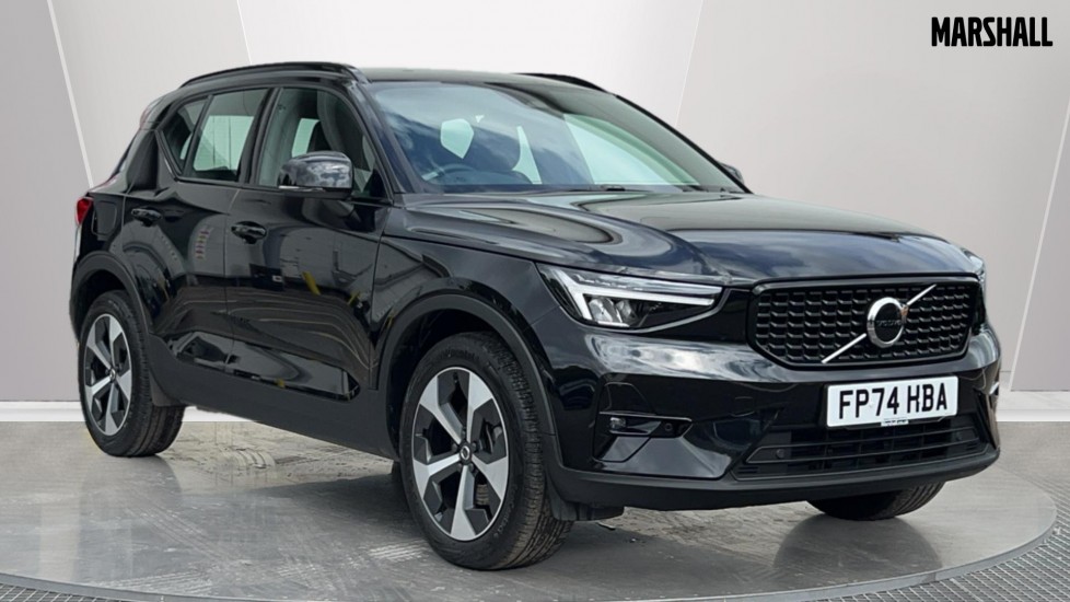 Main listing image - Volvo XC40