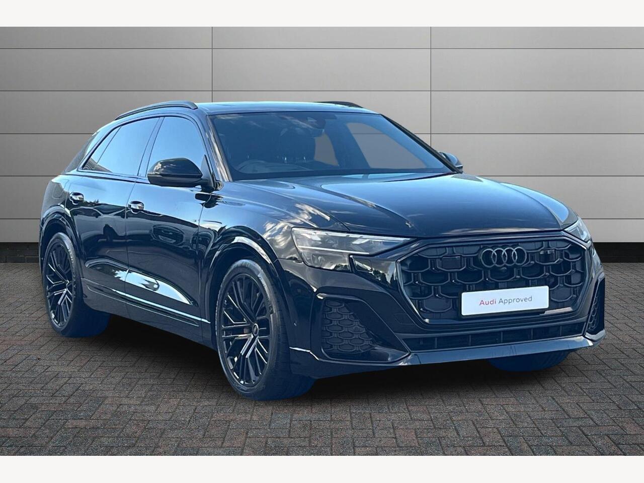 Main listing image - Audi Q8