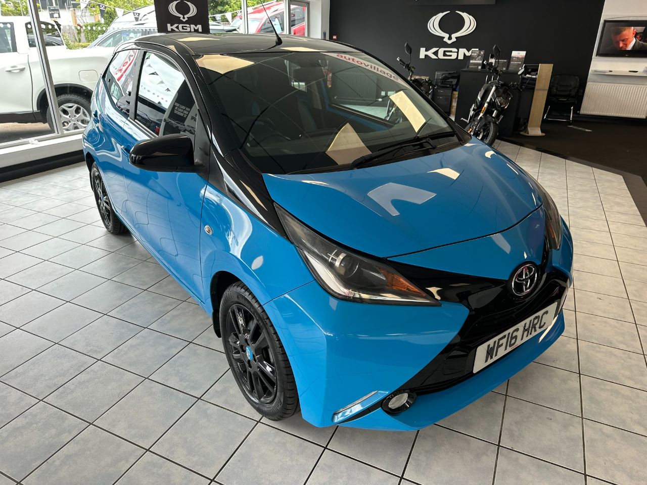 Main listing image - Toyota Aygo