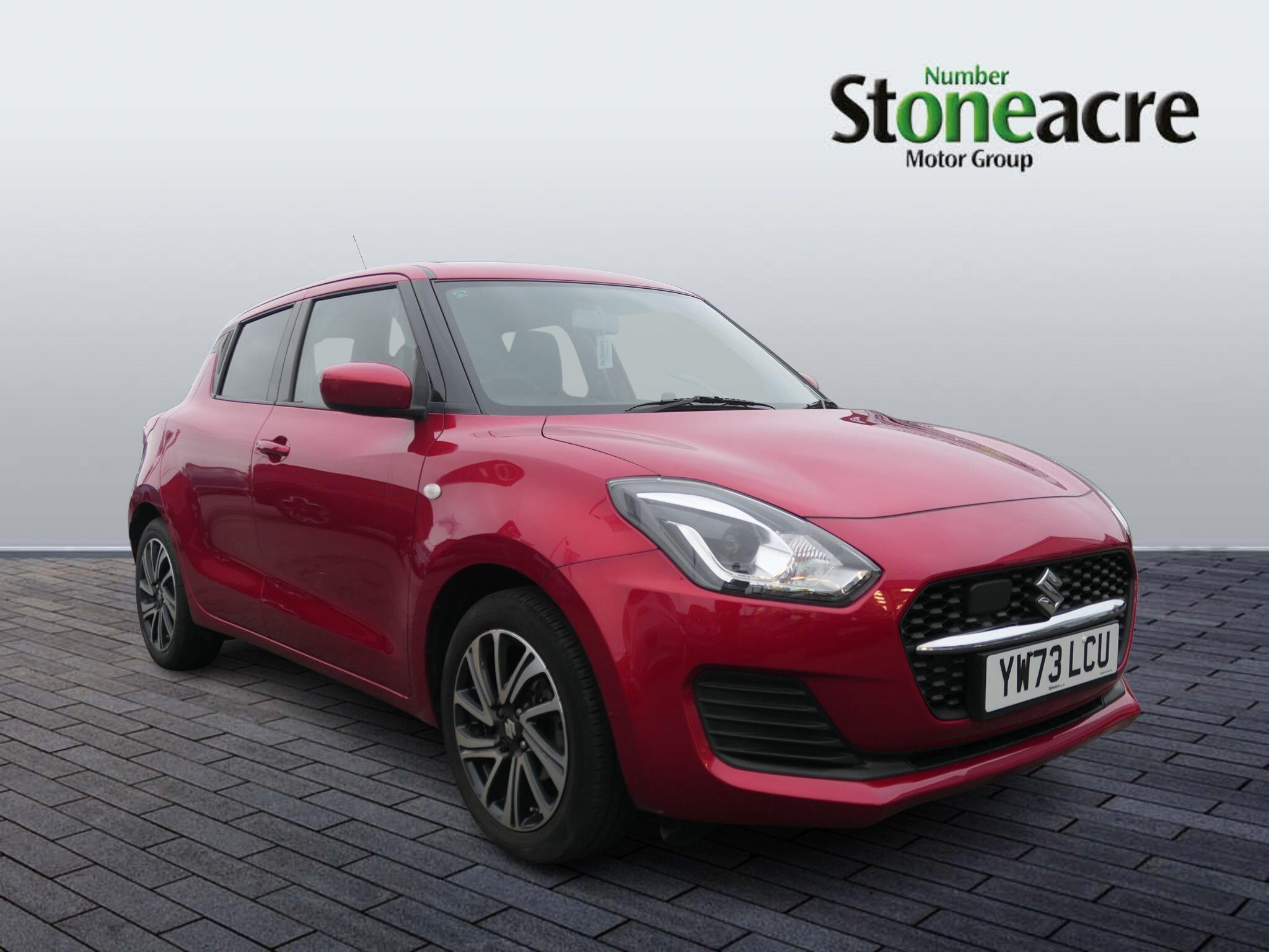 Main listing image - Suzuki Swift