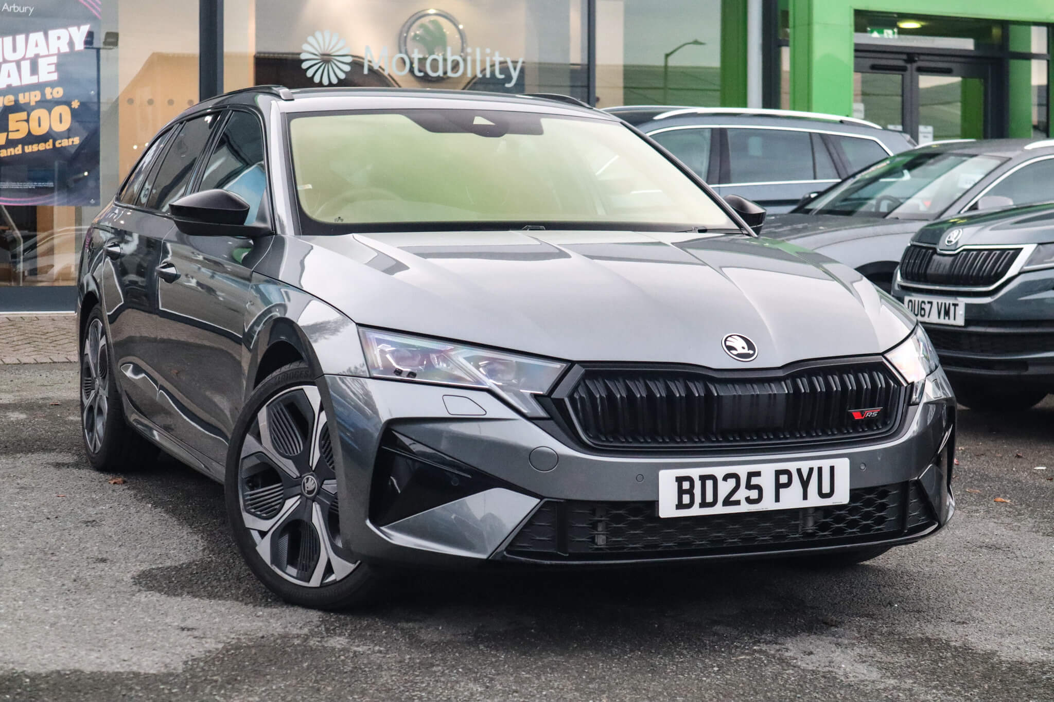 Main listing image - Skoda Octavia Estate