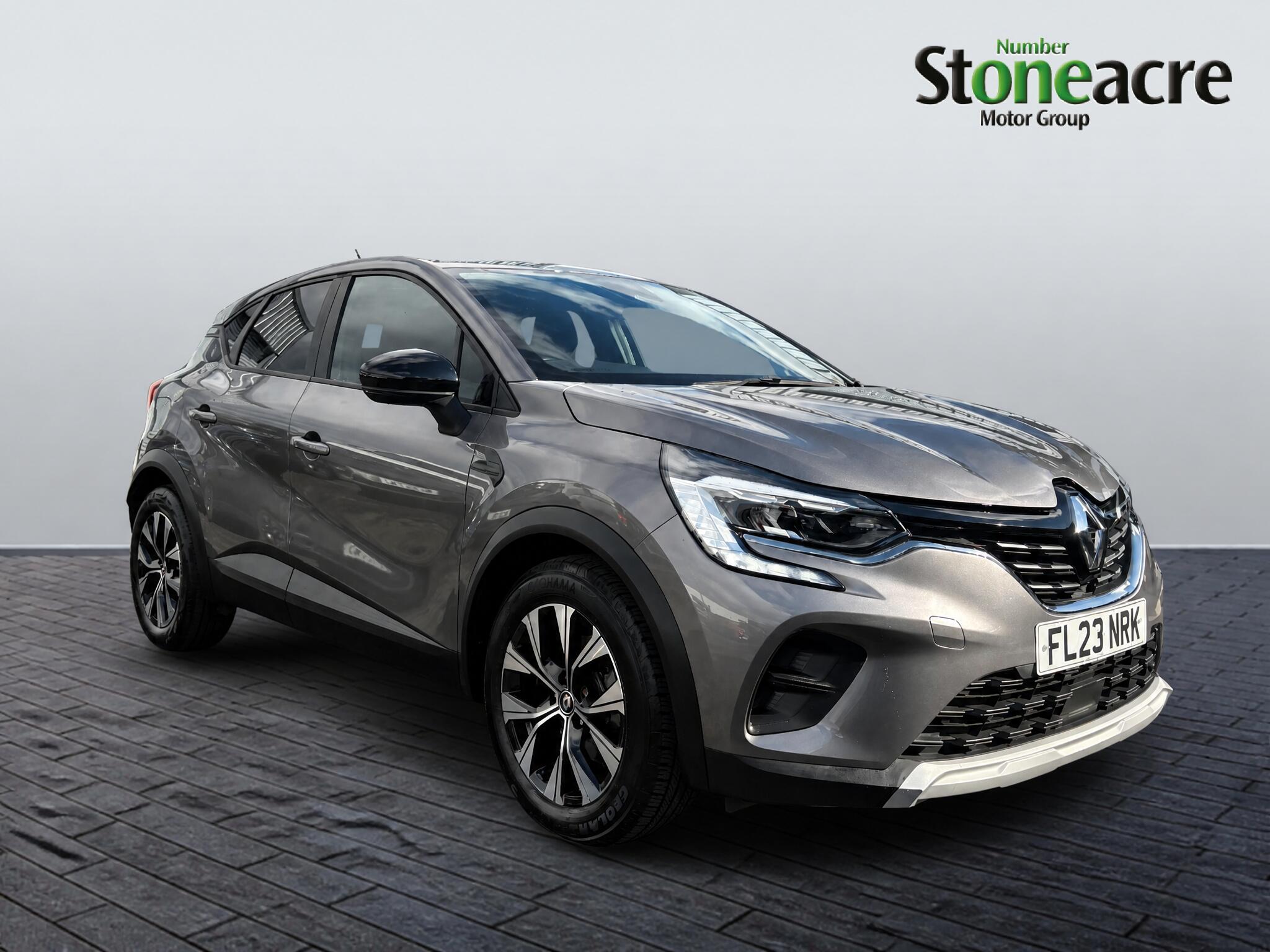 Main listing image - Renault Captur
